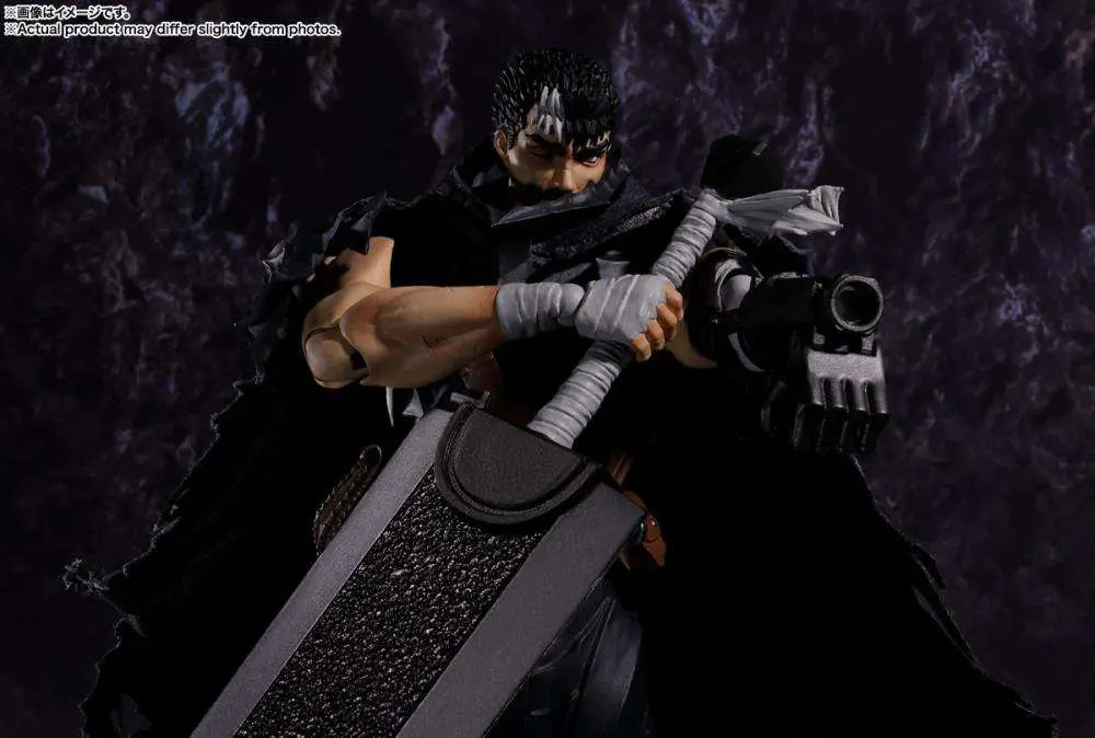 Bandai Berserk S.H.Figuarts Action Figure Guts (Berserker Armor) 16 cm