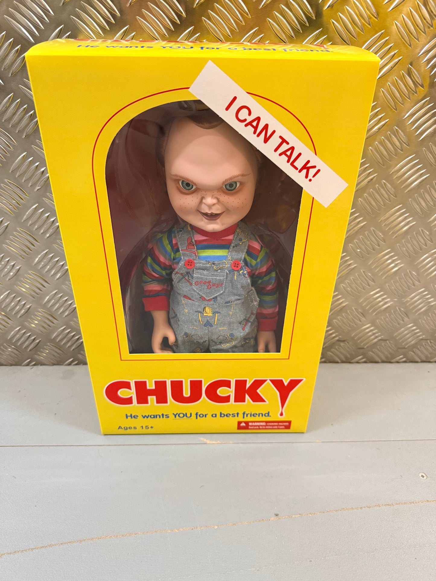Child's Play Talking Sneering Chucky 15-Inch Mega Scale Doll - Mezco