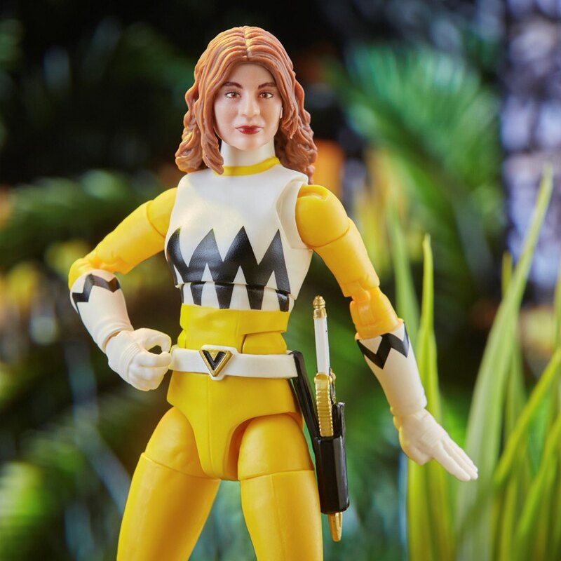 Power Rangers Lightning Collection Lost Galaxy Yellow Ranger - loose figure with accessories