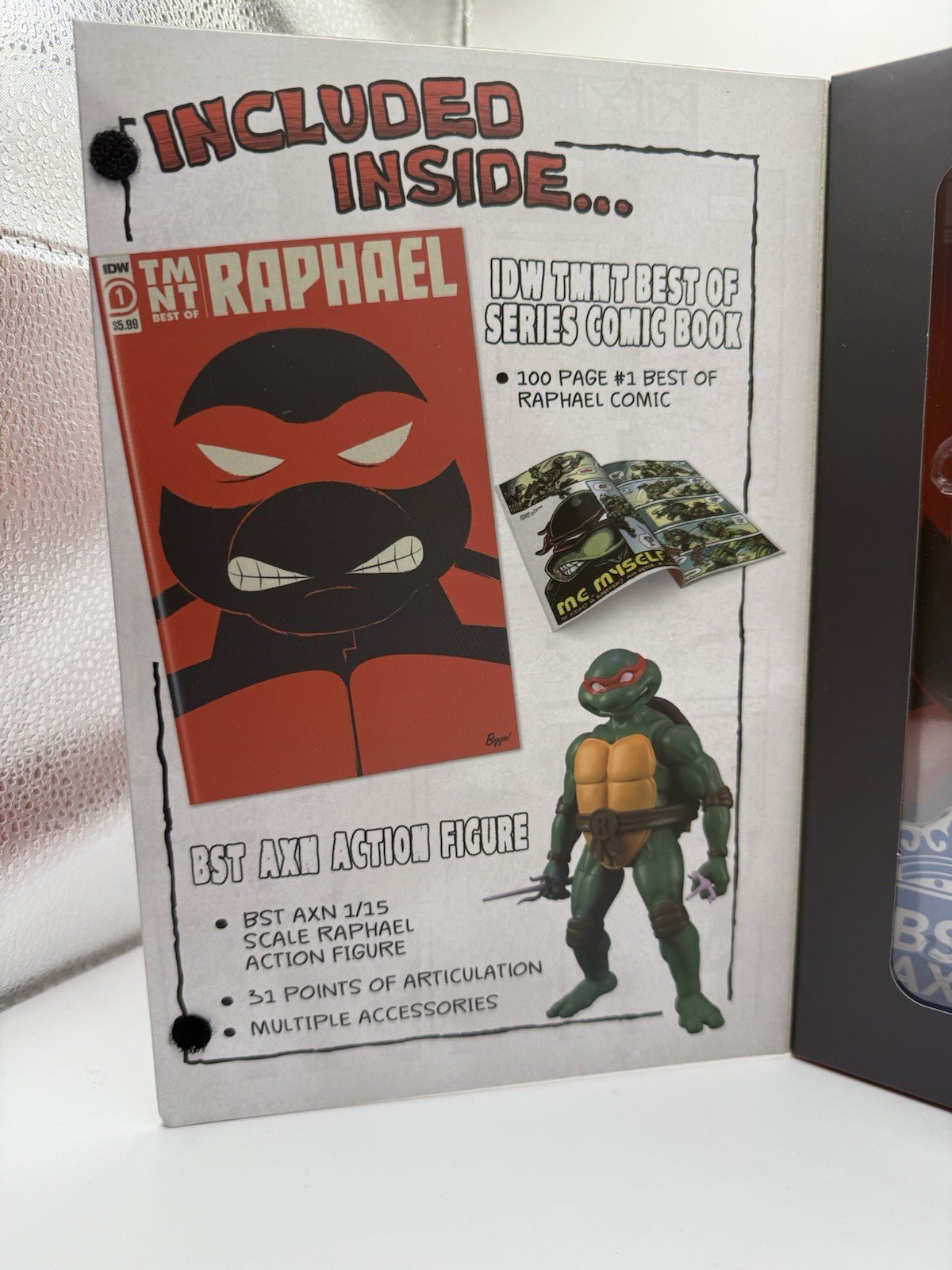 BST AXN Teenage Mutant Ninja Turtles - Raphael Exclusive Figure & Comic Book by BST AXN | Sensales