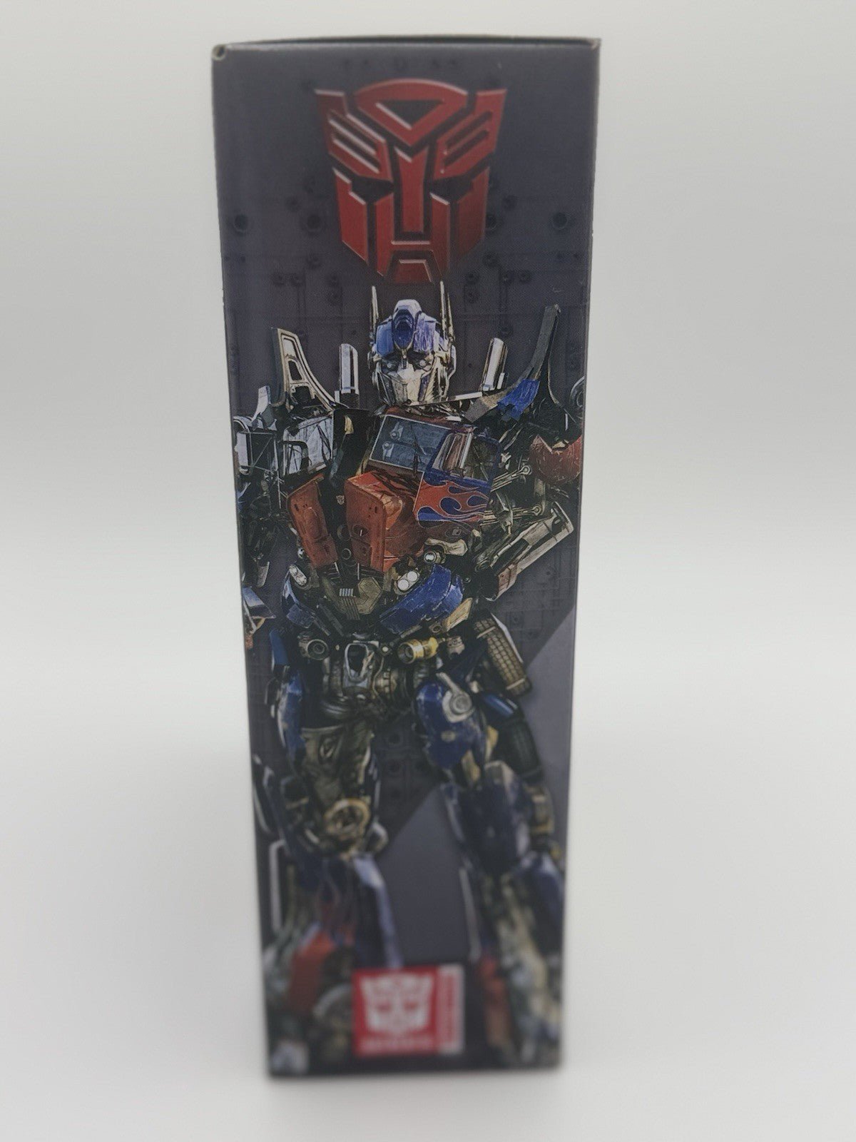Hasbro Transformers Universal Studios Deluxe Class Optimus Prime Figure by Hasbro | Sensales