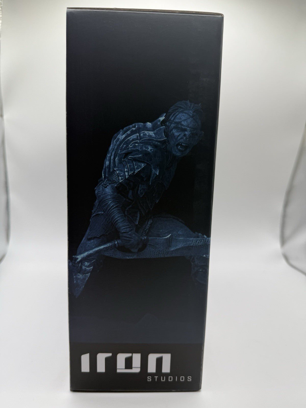 Iron Studios - 1:10 Orc Swordsman BDS Art Scale - Lord of the Rings by Iron Studios | Sensales