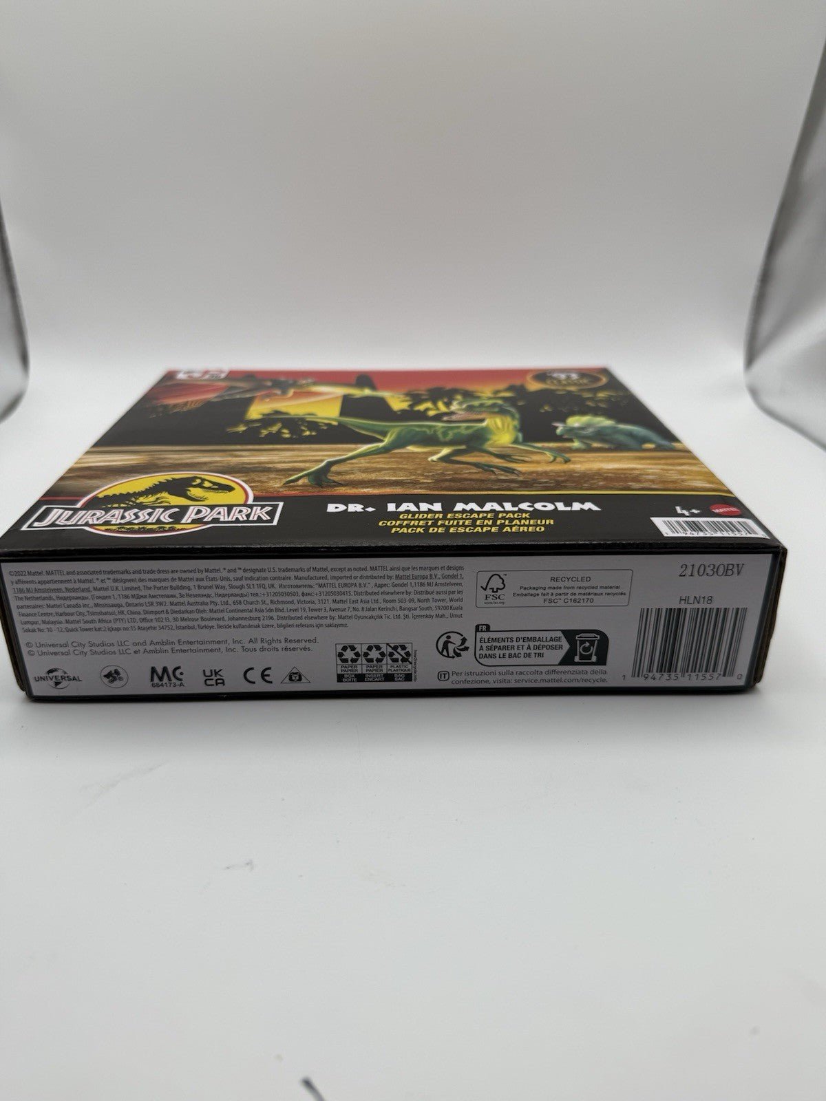 Jurassic Park - Dr. Ian Malcolm action figure w/ Glider Escape Pack New by Mattel | Sensales