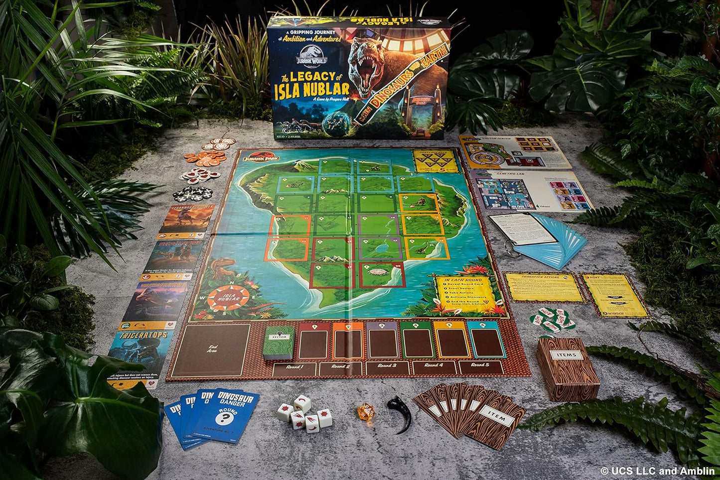 Jurassic World - The Legacy of Isla Nublar Board Game by Funko Games | Sensales
