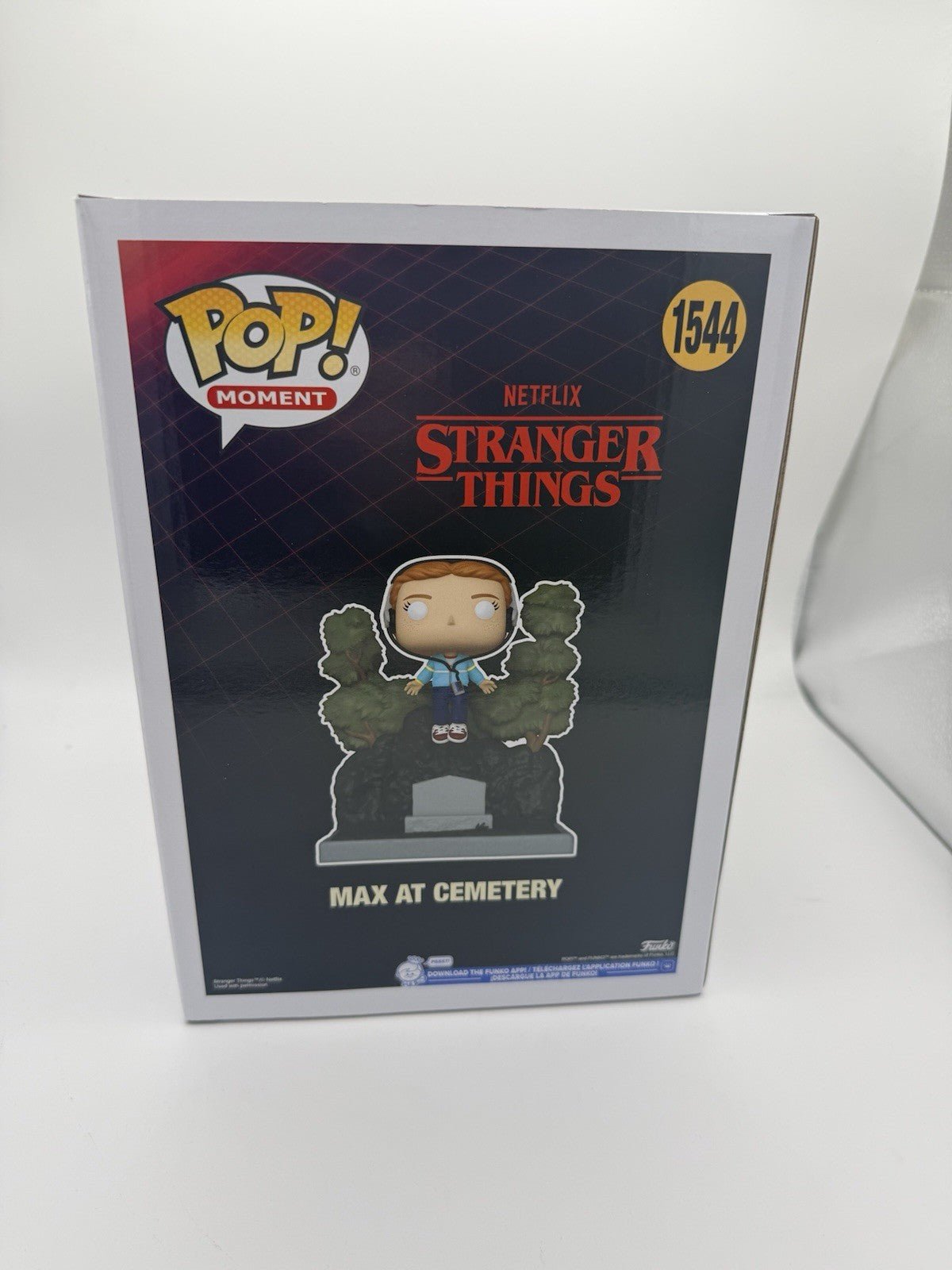 Max at Cemetery 1544 Funko Pop! Moment - Stranger Things by Funko | Sensales