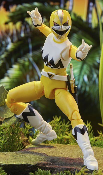 Power Rangers Lost Galaxy Lightning Collection Yellow Ranger Action Figure by Hasbro | Sensales