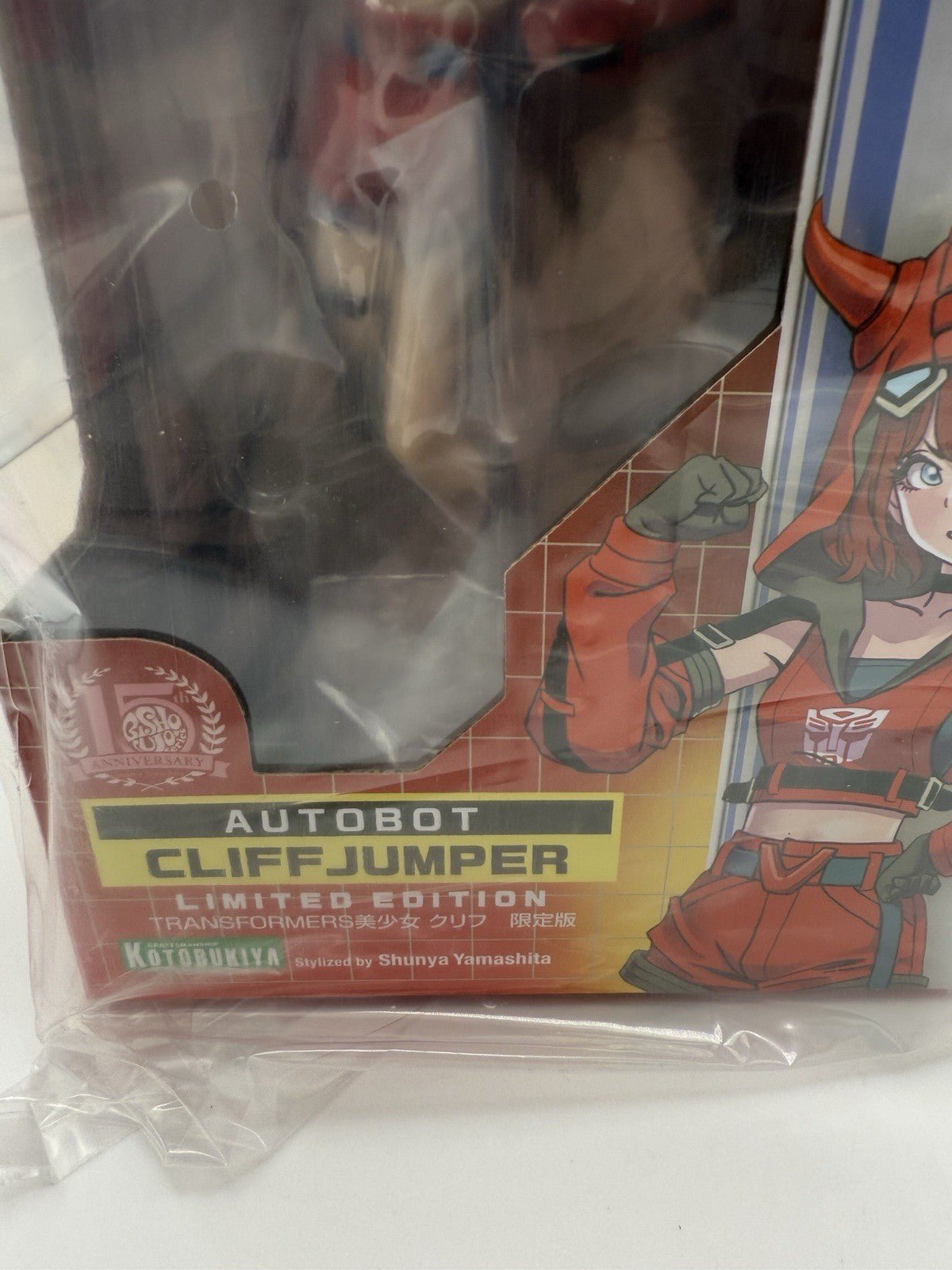 Transformers Bishoujo PVC Statue 1/7 Cliffjumper Limited Edition 21 cm by KOTOBUKIYA | Sensales