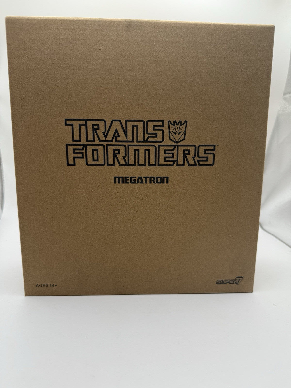 TRANSFORMERS ULTIMATES! W2 - MEGATRON [G1 CARTOON] by Super7 | Sensales