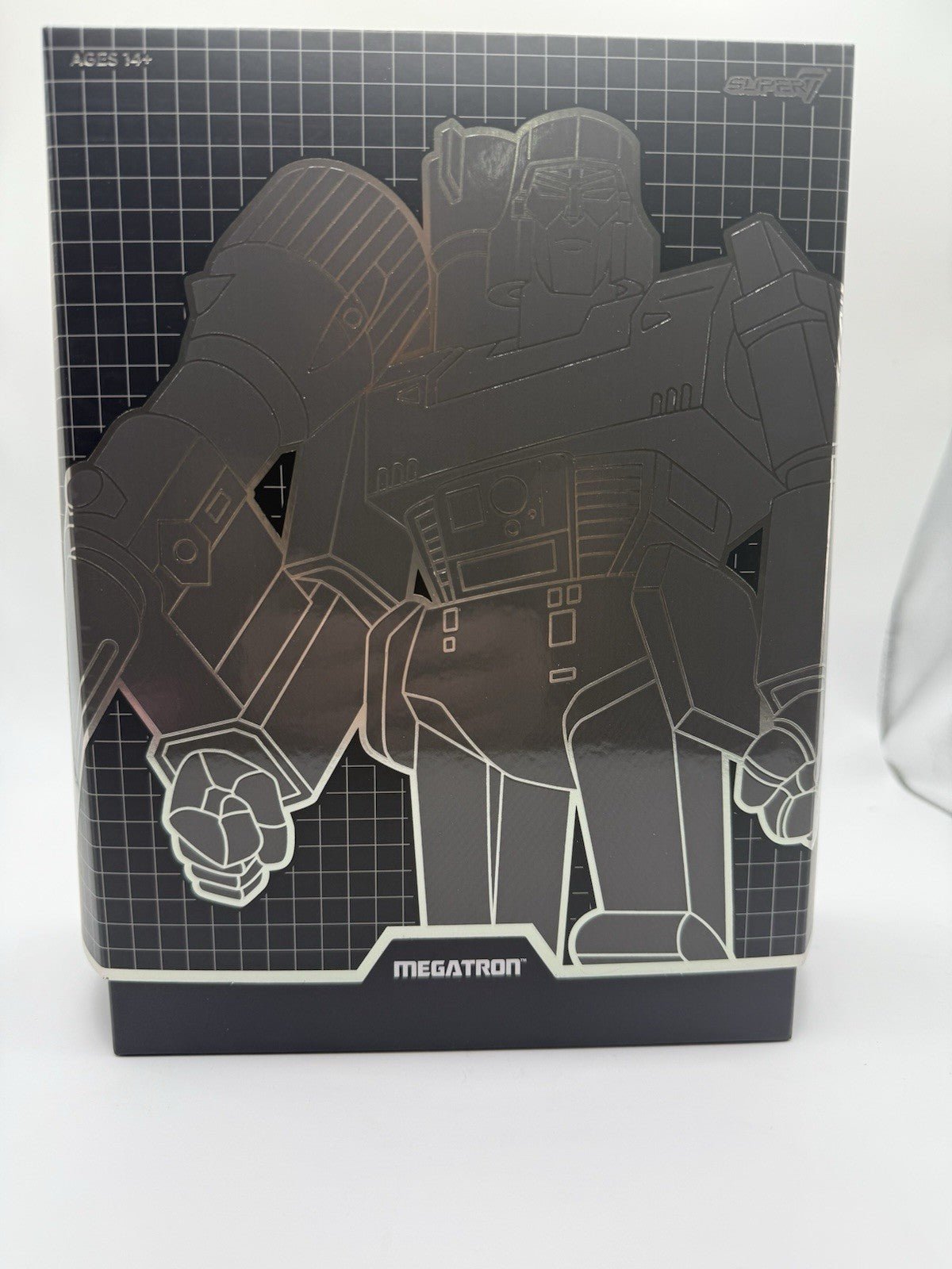 TRANSFORMERS ULTIMATES! W2 - MEGATRON [G1 CARTOON] by Super7 | Sensales